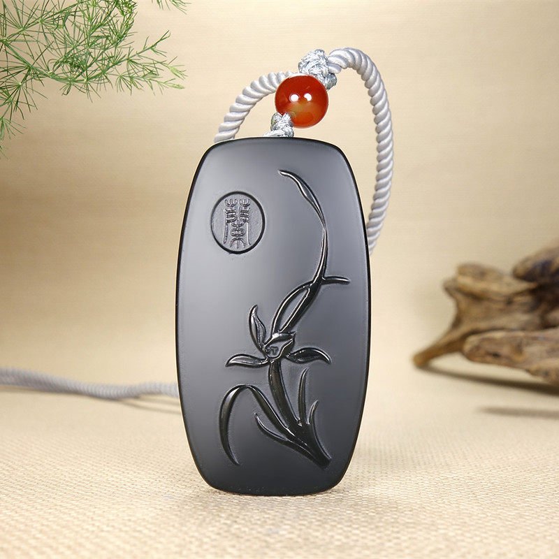 正品新疆和田玉黑羊脂墨玉牌子吊坠君子兰花一品君籽料挂件送证