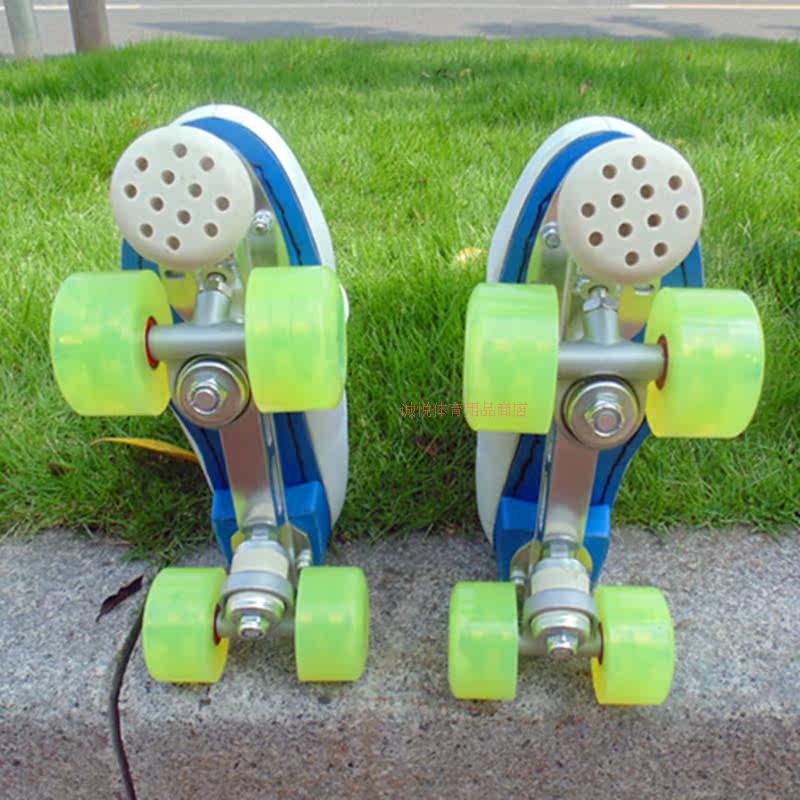 Patins à roulettes - Ref 2583218 Image 3