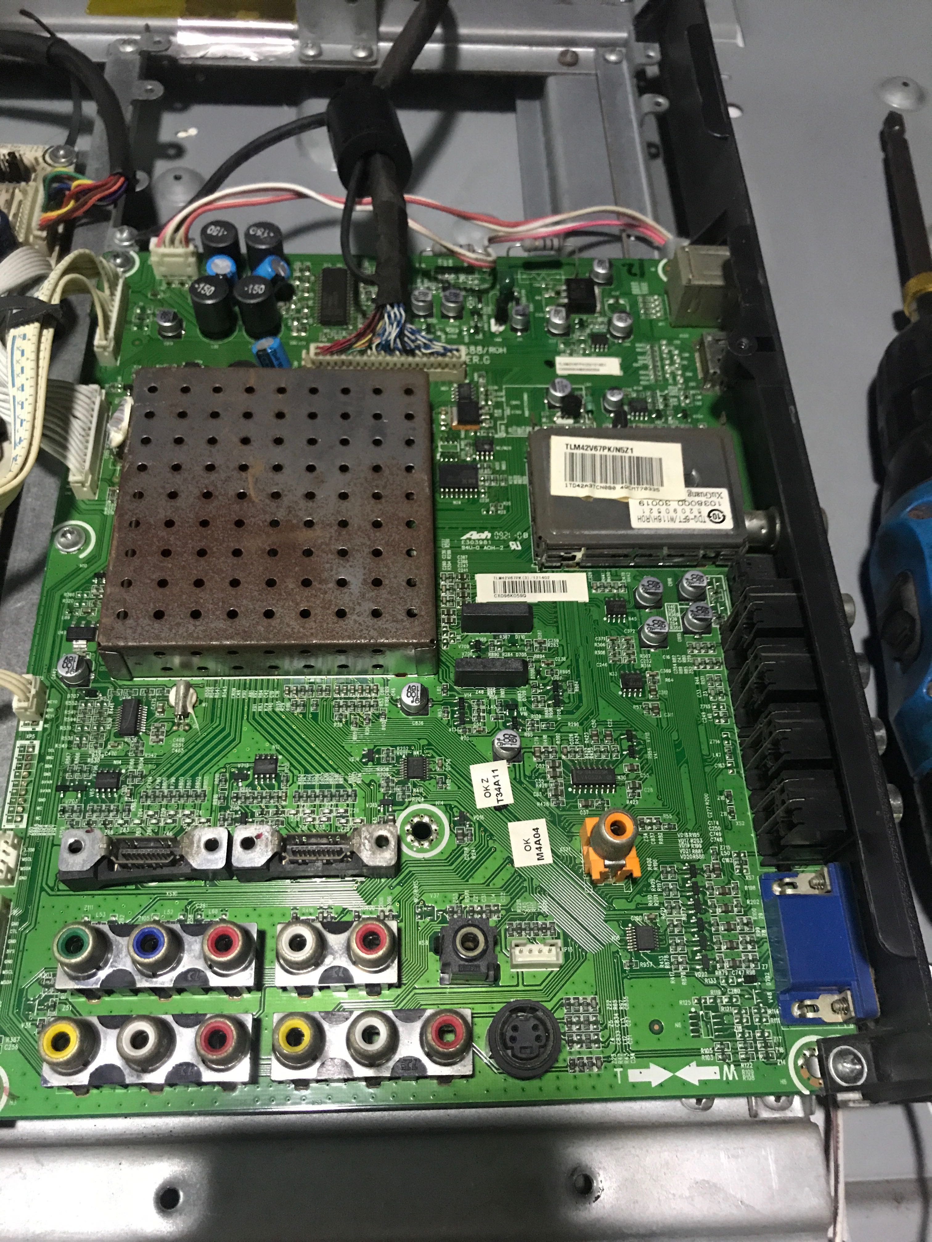 原装海信液晶电视TLM42V67PK(3)主板RSAG7.820.1588屏T420HW04 V2