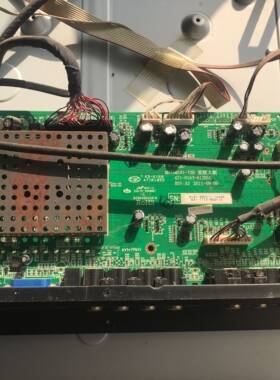 原装TCL液晶电视L40C12主板送按键471-01A2-58201G配三星低分屏