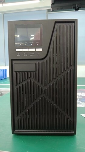 HKCSTK  在线式UPS电源3KVA/2400W接内置电池C3K主机