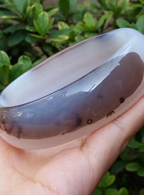天然加宽加厚个性俏色玛瑙手镯