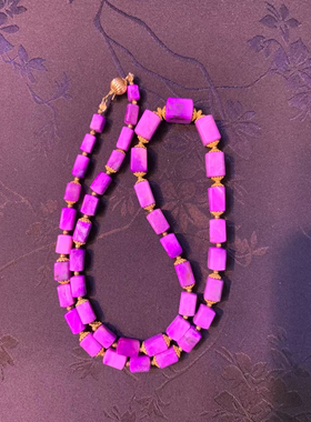 舒俱来老料樱花粉色18K玉化项链，老油料，规格8*10.2mm，25.16克