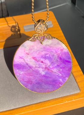 回收舒俱来大块圆牌吊坠 18k金钻镶嵌 规格52*5.8*64.5mm，35.25