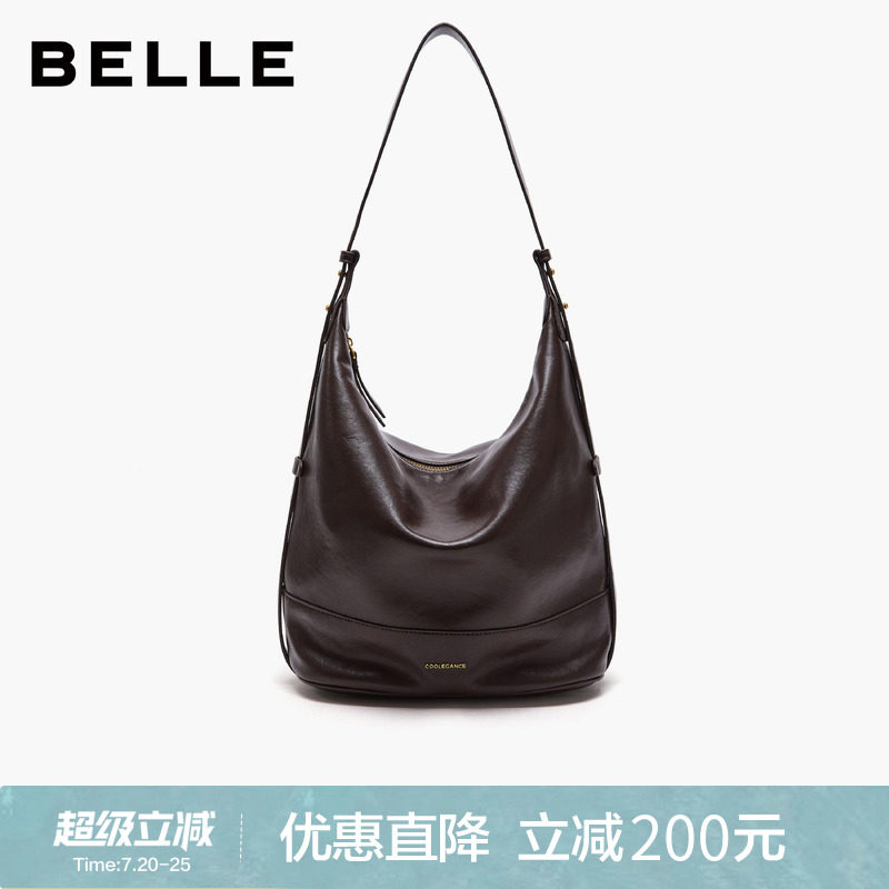 百丽女包2026秋季新款休闲通勤简约质感单肩包斜挎水桶包BL931CX6