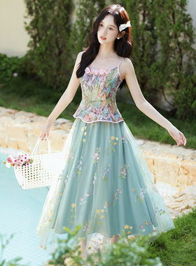 立体花朵油画收腰吊带+绣花网纱半裙套装女夏学生露背绝美两件套