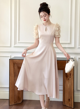 2025夏季新款法式圆领镂空花瓣袖修身收腰蓬蓬大摆连衣裙女51351