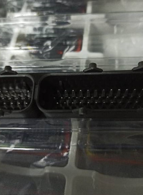 80P连接器 ECU VCU 整车控制器 电动车控制器插头插座 1743275-3