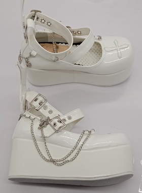 店主实拍圣诞节翅膀松糕底舞台新奇显高瘦帅气十字架骷髅链子lf73