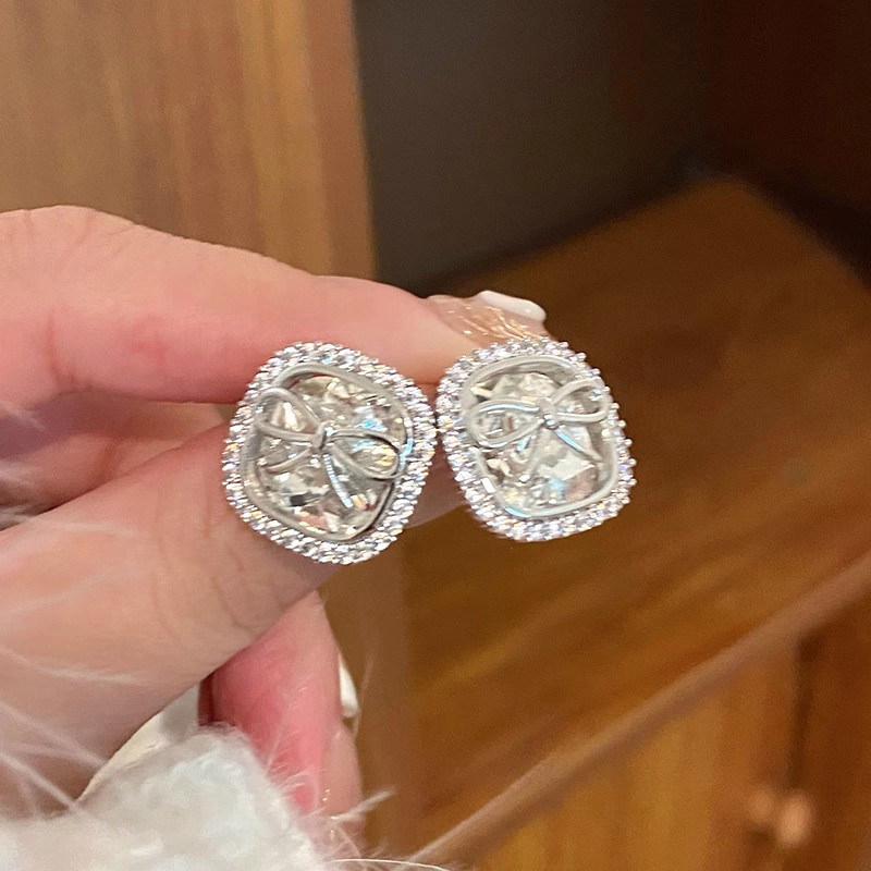 方形蝴蝶结微镶耳钉女小众气质高级感独特耳环2023新款爆款耳饰品,饰品/流行首饰/时尚饰品新,耳环,淘宝优惠券,粉丝福利购,淘宝优惠卷