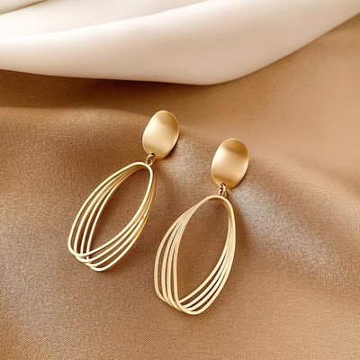 思慕琦气质合金女无镂空耳环