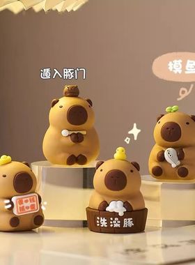 新款桌面可爱小摆件办公室桌面摆件滴胶卡通树脂工艺品