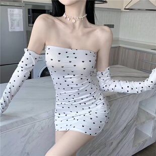 包臀连衣裙纯欲风短裙少女春款 白色 套抹胸裹胸波点爱心印花修身 袖