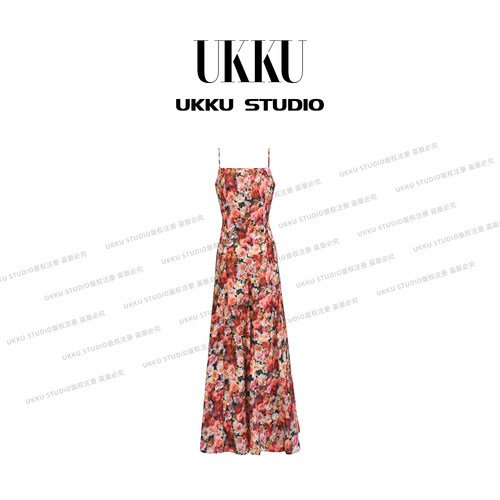 93【UKKU STUDIO】夏季无袖气质显瘦吊带印花长款连衣裙914353