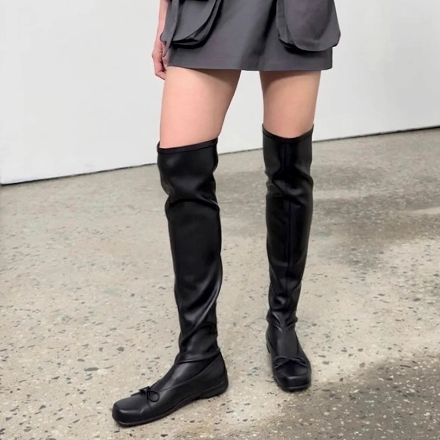 jennie同款方头过膝蝴蝶结芭蕾靴