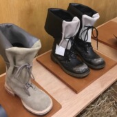 小众设计靴口可翻折复古绑带马丁靴2026春夏新款 拼接大筒围长筒靴