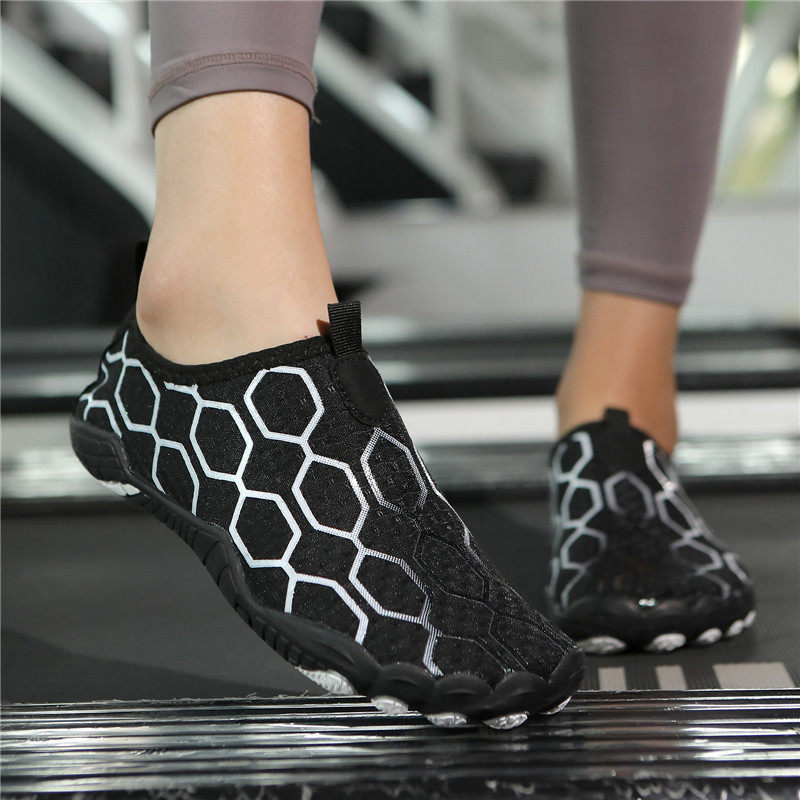 跨境新款沙滩鞋男女游泳鞋潜水鞋涉水鞋情侣溯溪徒步鞋健身五指鞋