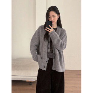 THXGIVING随性利落羊毛混纺宽松V领毛衣2025开衫秋冬季系扣厚外套