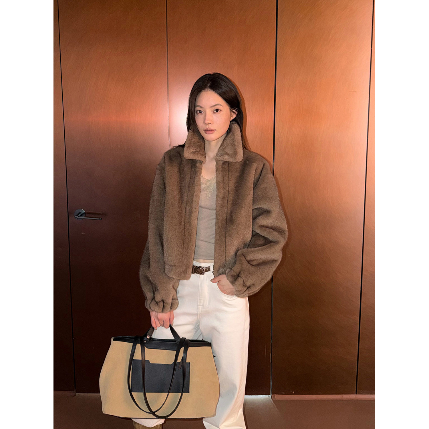 THXGIVING 老钱贵感仿水貂外套女2026冬新款翻领抽绳束口短款皮草