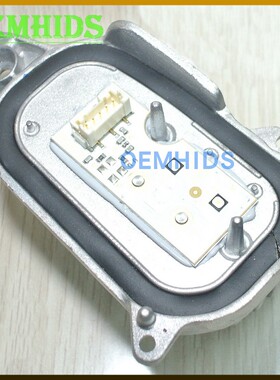 汽车LED配件适用Q5大灯日行灯DRL驱动模块8R0941476B