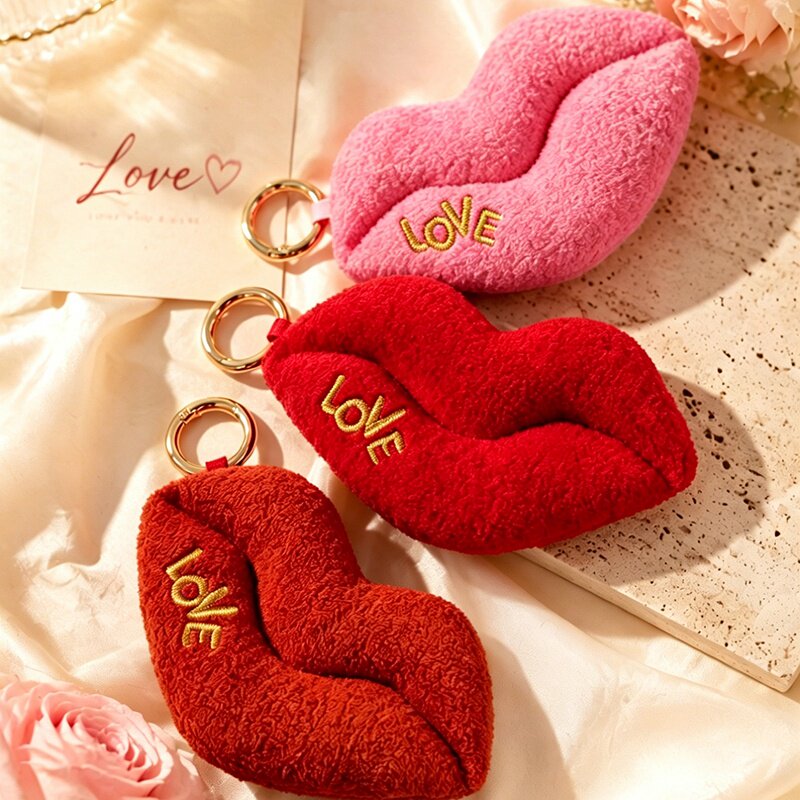 可爱LOVE红唇公仔挂件毛绒玩具创意大红嘴唇挂饰女书包钥匙扣礼物