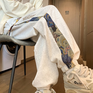 春季潮流大码宽松小熊拼接束脚休闲长裤运动裤K8460-P30【特价】Z图片