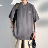 灰色