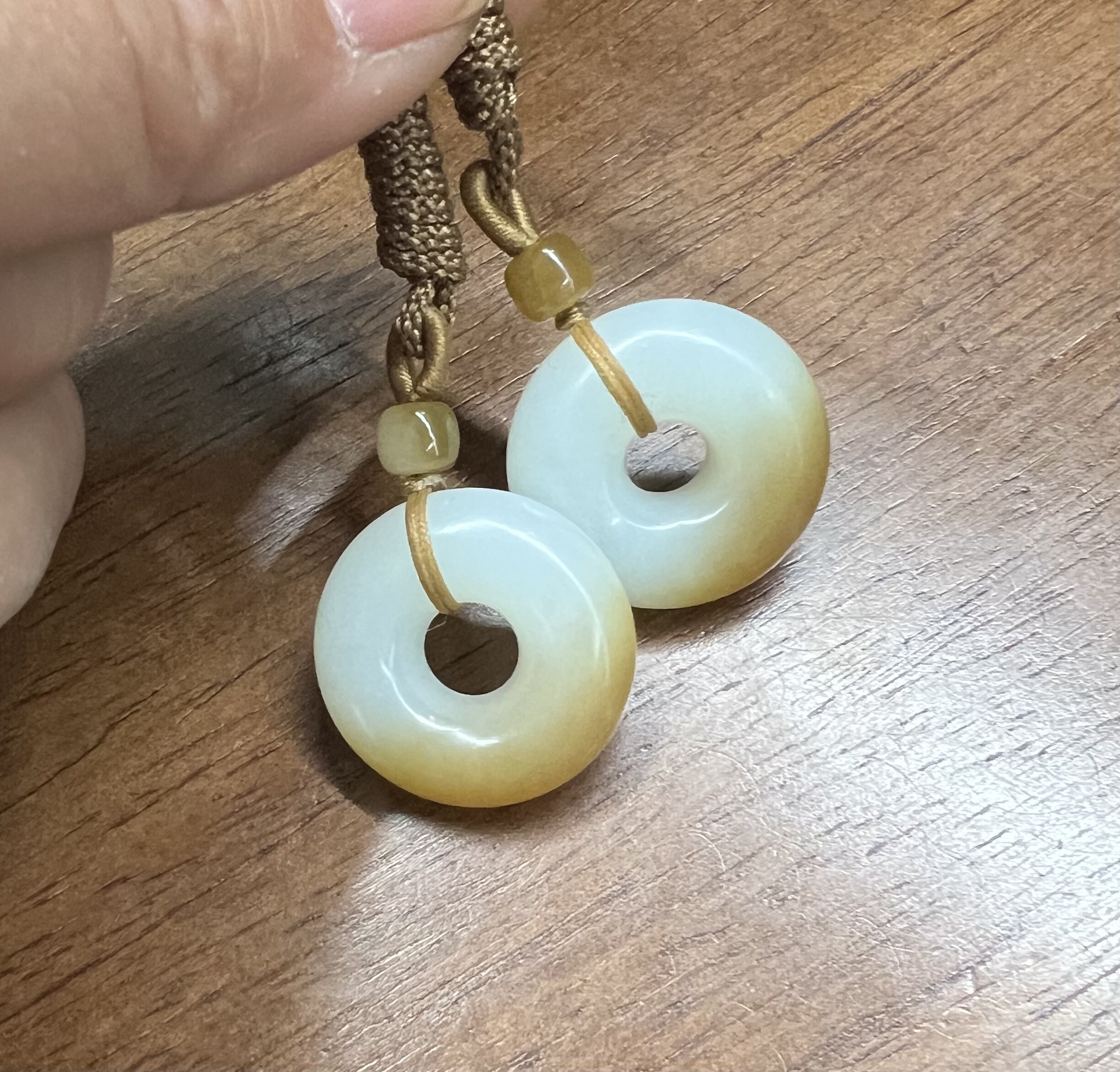 新疆且末和田玉糖白平安扣面包圈挂件