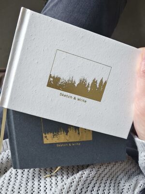 原创本册A6精装本手绘本速写本手账便携本书写本记事本空白内页