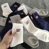 款 4双特惠余文乐男女款 长筒北极熊刺绣加厚毛巾底运动袜四季 可选