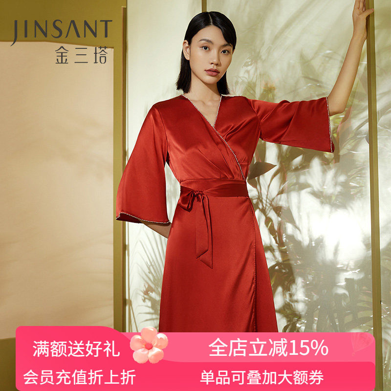 金三塔19姆米100%桑蚕丝真丝钉珠时尚美背红色婚庆新娘伴娘晨袍