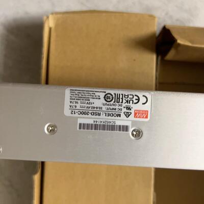议价RSD-200C-12 明纬工业转换电源 48VDC转12VDC维修