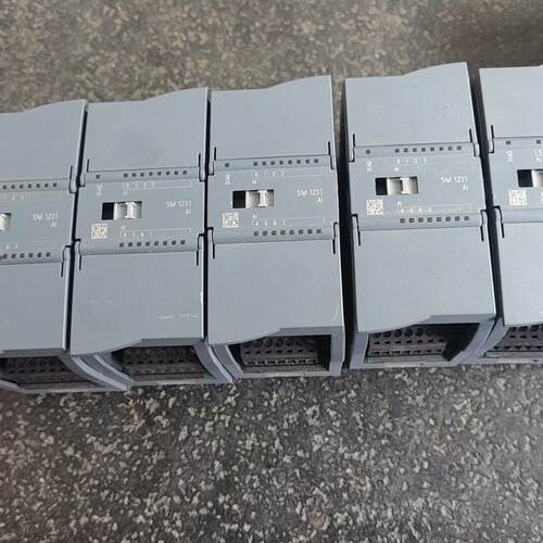 议价6ES7 231-4HF32 SM1231 AI模块 可编程控制器扩展模块维修