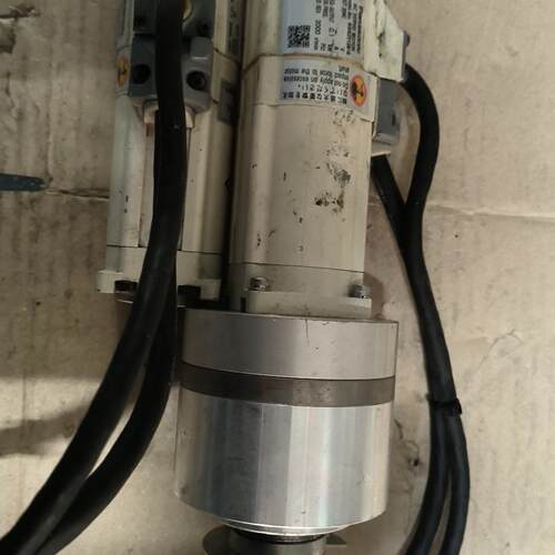 议价MSMZ012B1E 松下伺服电机 0.1KW 工控自动化配件维修
