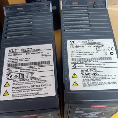 议价132F0022 FC-051 VLT变频器 2.2KW三相调速驱动装置维修