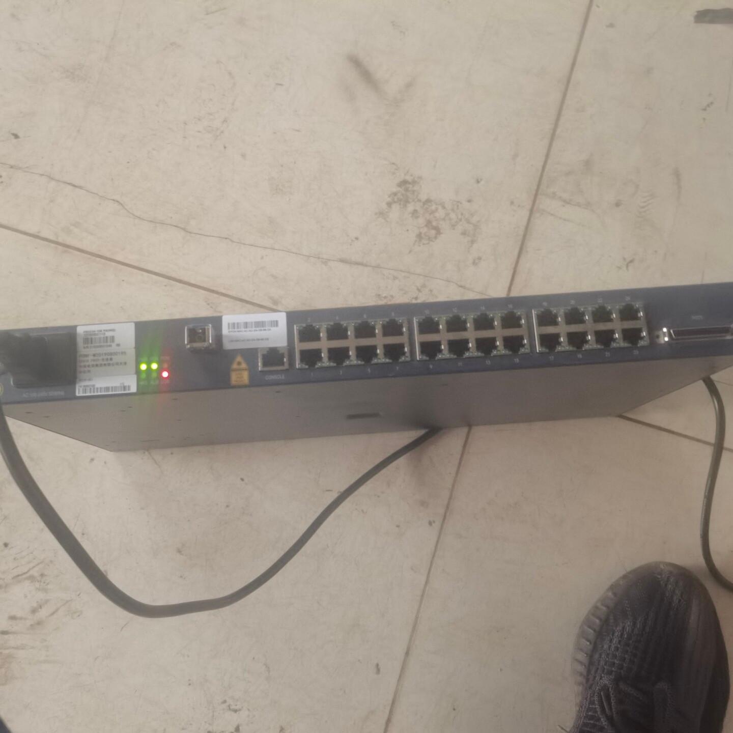 议价中兴ZXA10 F832-24 GPON ONU 正常开机 光纤接入终端设备维修