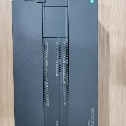 议价SR60 S7-200 SMART CPU模块 可编程控制器维修