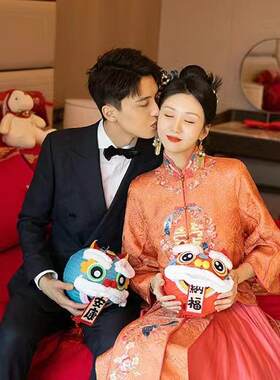 新款直销结婚领证拍照道具醒狮灯笼龙头姐妹团接亲堵门婚礼布置拦