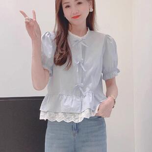 漂亮蓝色短袖衬衫女款夏季2026新款爆款衬衫法式蕾丝拼接假0620d
