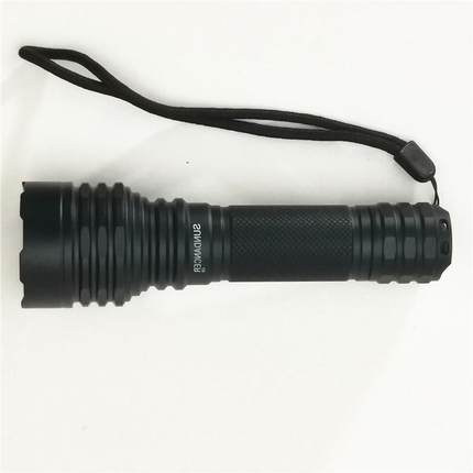 高档山阳21700强光手电远射高亮sst4灯0 sft240珠00流明户外5骑行