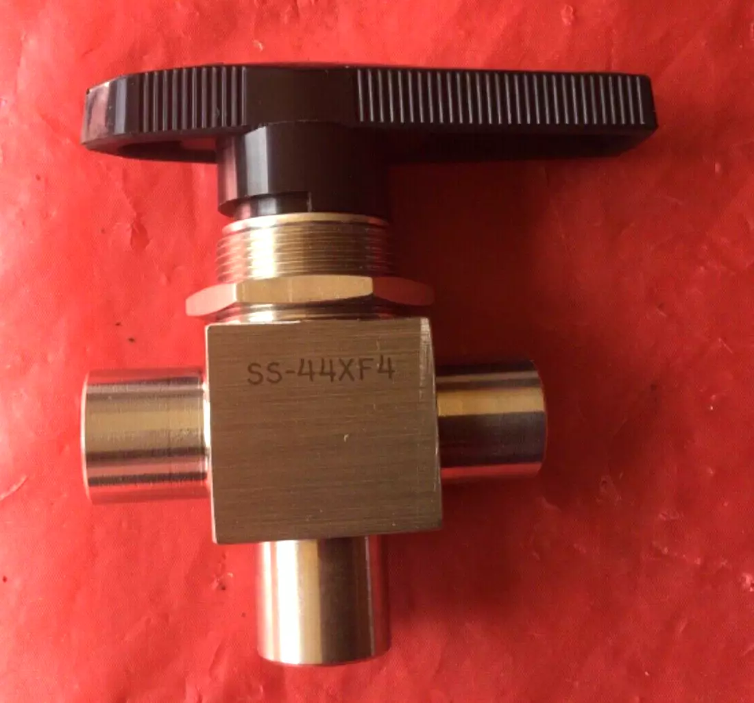 WHITEY / SWAGELOK SS-44XF4 Thr
