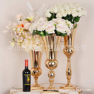 饰花瓶摆件 本创婚庆用品金色路引婚礼布置铁艺花架花器仿真花装