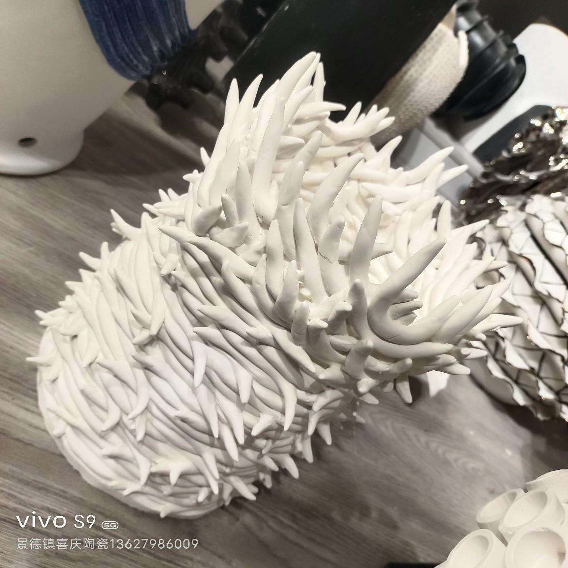 现代简约异形白色花瓶摆件家居客厅插花干花器酒店餐桌电视柜装饰