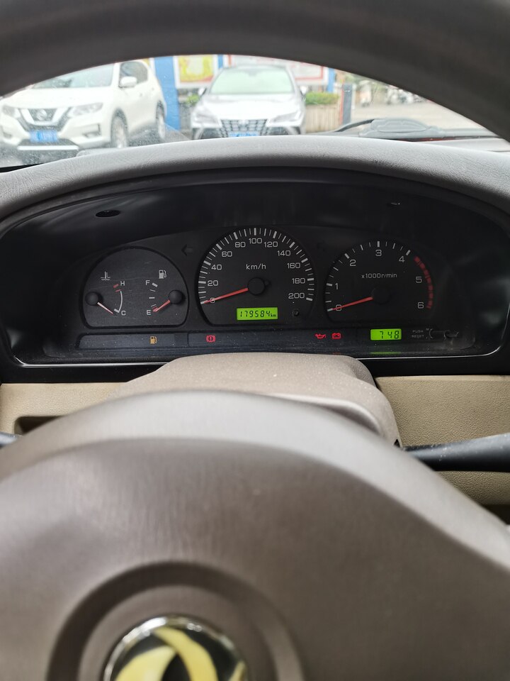 4月13日宜昌市公安局鄂E4531警东风牌轻型普通货车网络拍卖公告