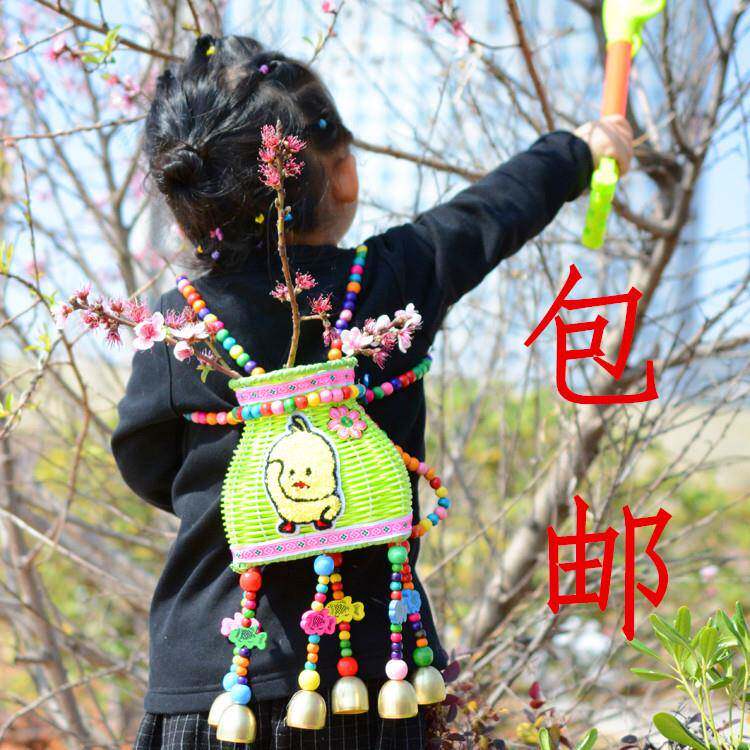 彩色藤编竹编 小背篓风铃 鱼篓铃铛酒吧客栈墙幼儿园挂饰挂件挂铃