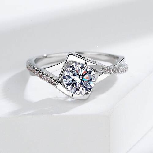 2026 Elegant Shiny Ring For Women Minimalist Luxury Jewelry