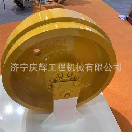 推土机DH17引导轮114F-40-01000 山推湿地链轨 推土机单边支重轮