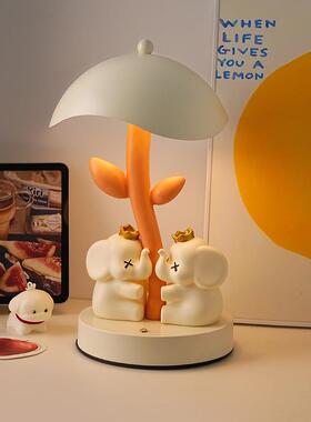创意可爱抱抱象台灯高级感家居客厅卧室装饰品摆件房间改造小物件