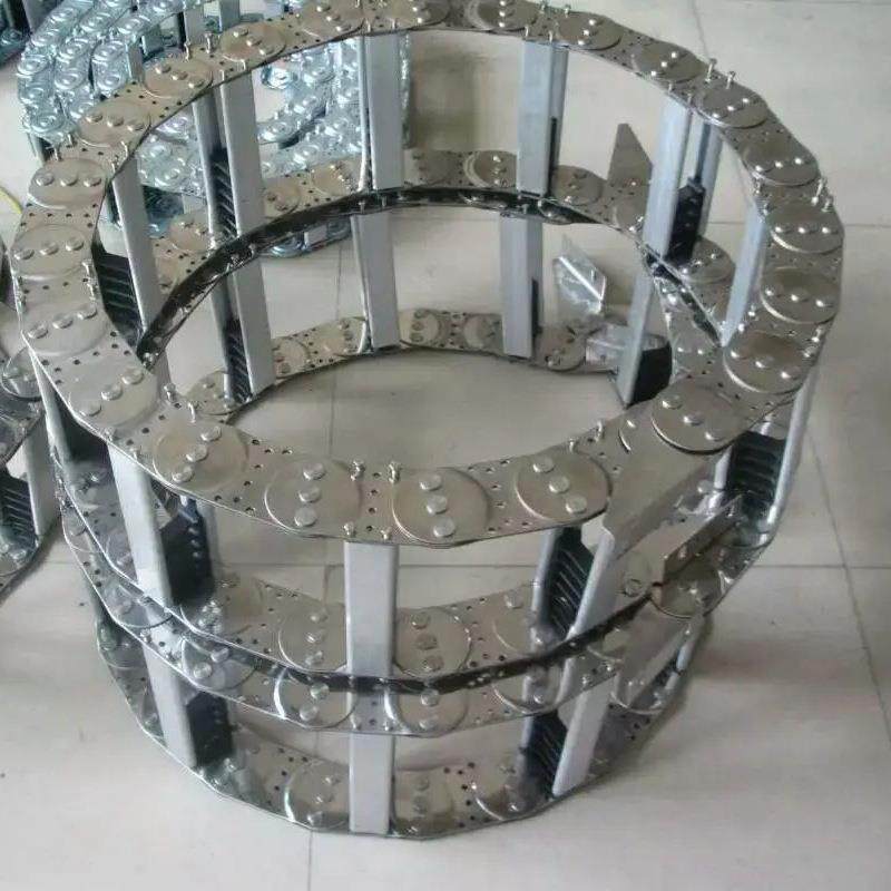 金属不锈钢坦克链机床机械电缆油管镀锌拖链锻造钢厂油管保护拖链