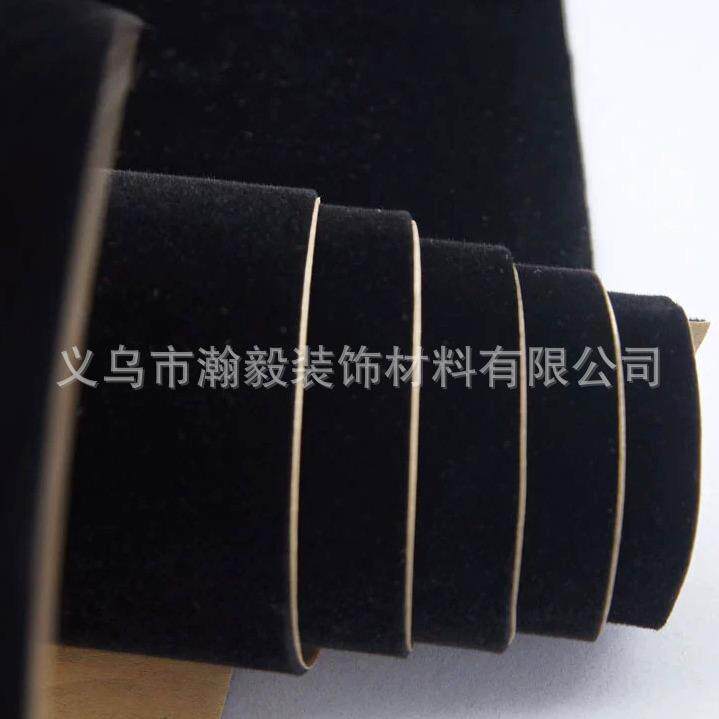 背板带胶绒布,黑色自粘绒布背胶植绒布珠宝展柜不干胶纯色单面绒